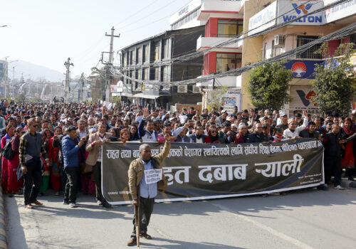 सत प्रतिशत आन्तरिक प्रतिस्पर्धाबाट स्थायी  र सेवा अवधी पुरै गणना गरिनुपर्ने राहत शिक्षको माग