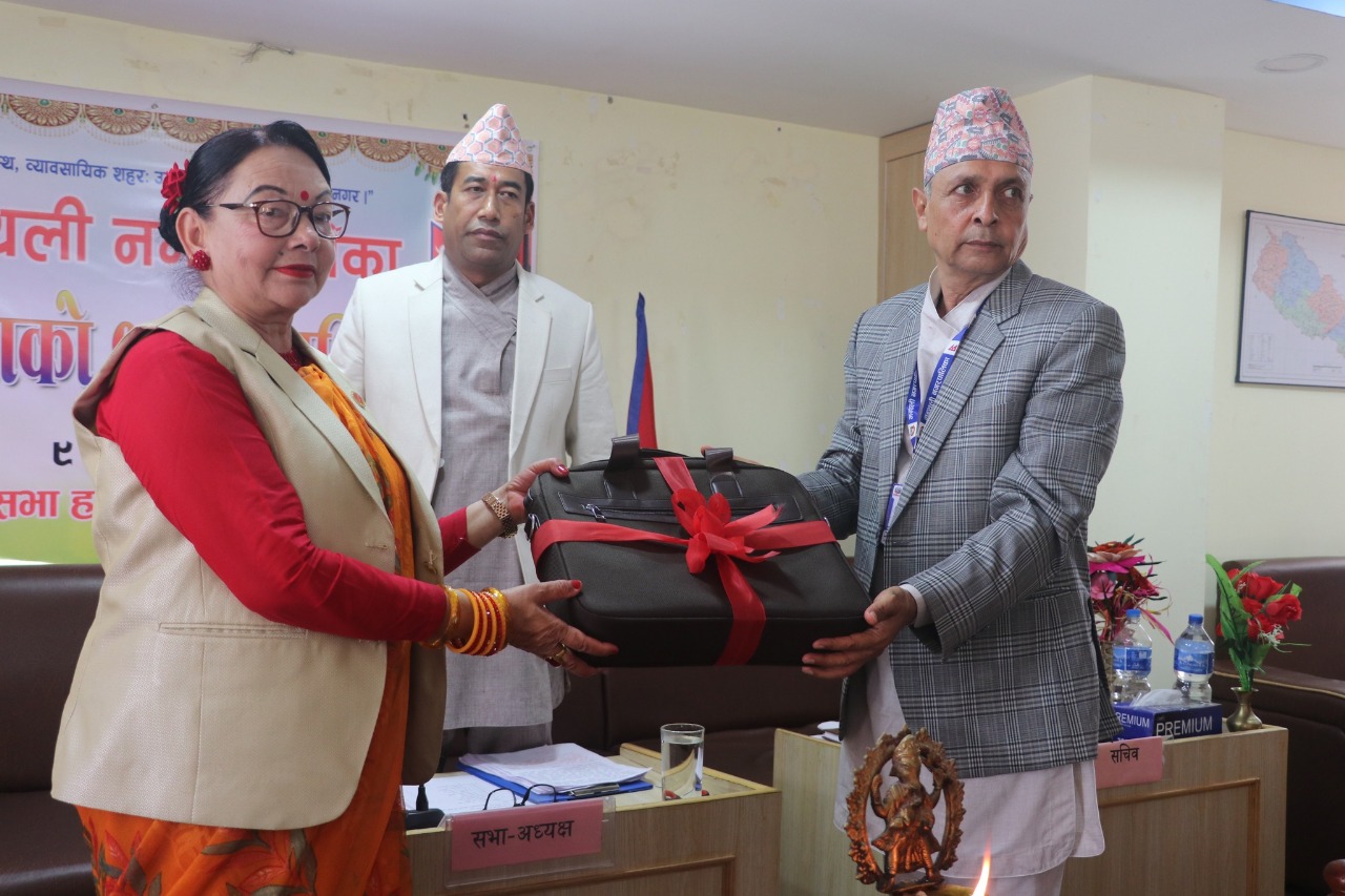 मन्थली नगरपालिकाको शिक्षामा ऐतिहासिक लगानी, ४ करोड ४० लाख बजेट विनियोजन