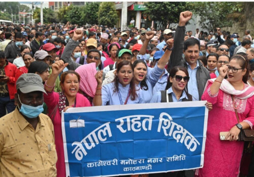 राहत शिक्षकको चेतावनी : “विना समन्वय दरबन्दी मिलान गरे सरकार ढाल्ने तागत राख्छौं